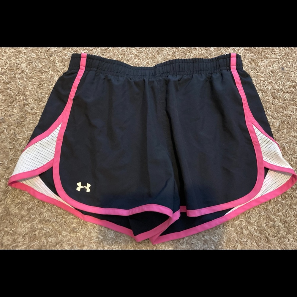 Under Armour Women’s Small Running Shorts
